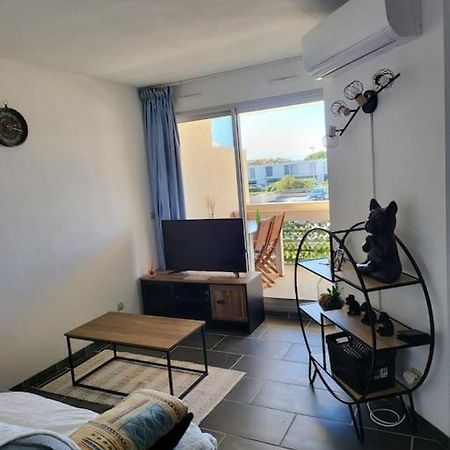 Location Les Pieds Dans L'Eau Apartment Кане Екстериор снимка